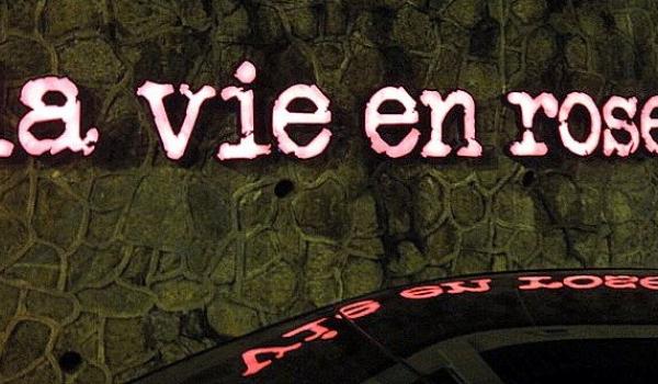 Nichts ist so vergänglich wie der letzte Auftritt. Wir arbeiten mit Freude und grosser Lust an der Zukunft.